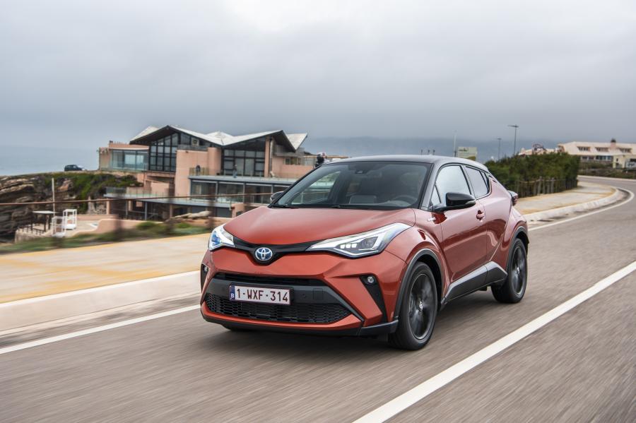 Toyota C-HR Hybrid 2019 года  (WW) (фото 89 из 174)